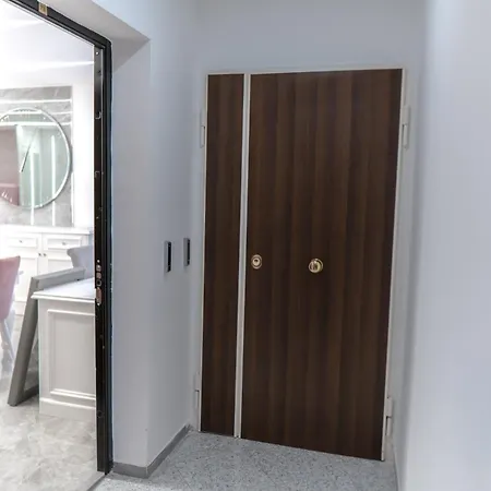 Apartment D'elite Chiaia Naples