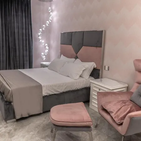 D'elite Chiaia Apartment Naples