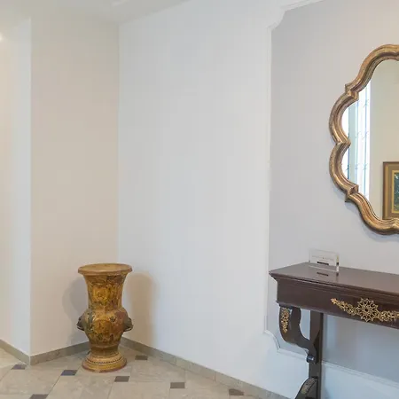 Apartamento D'élite Chiaia Nápoles
