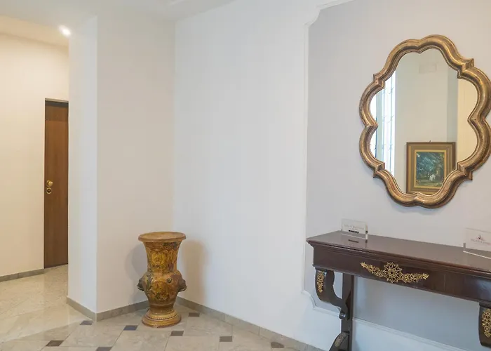 Appartamento D'élite Chiaia Napoli