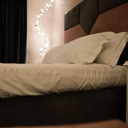 アパート D'elite Chiaia