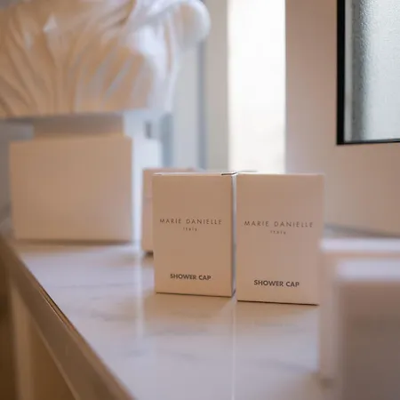 D'elite Chiaia ナポリ