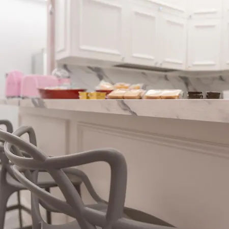 D'elite Chiaia * ナポリ